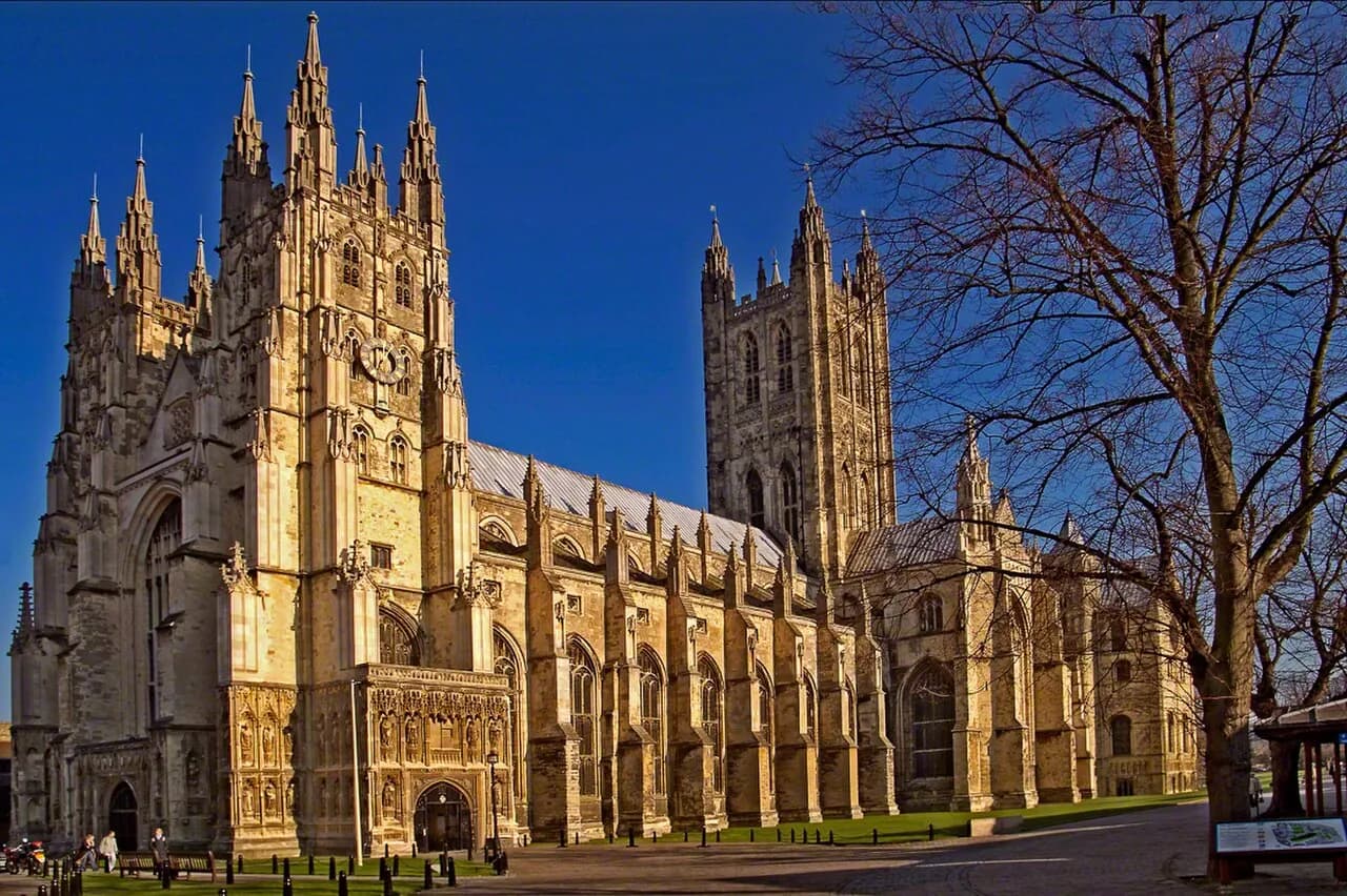 Canterbury architecture and local landmarks
