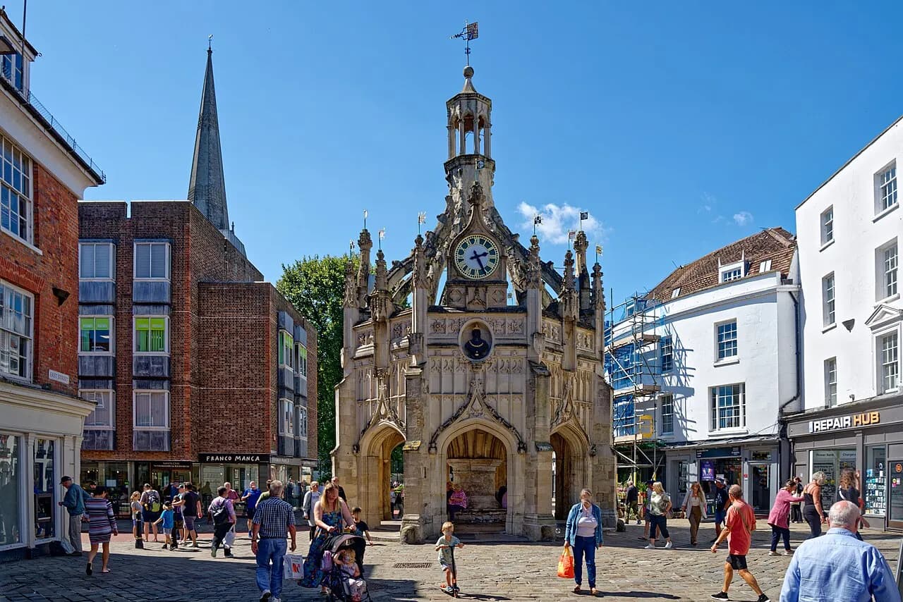 Chichester architecture and local landmarks