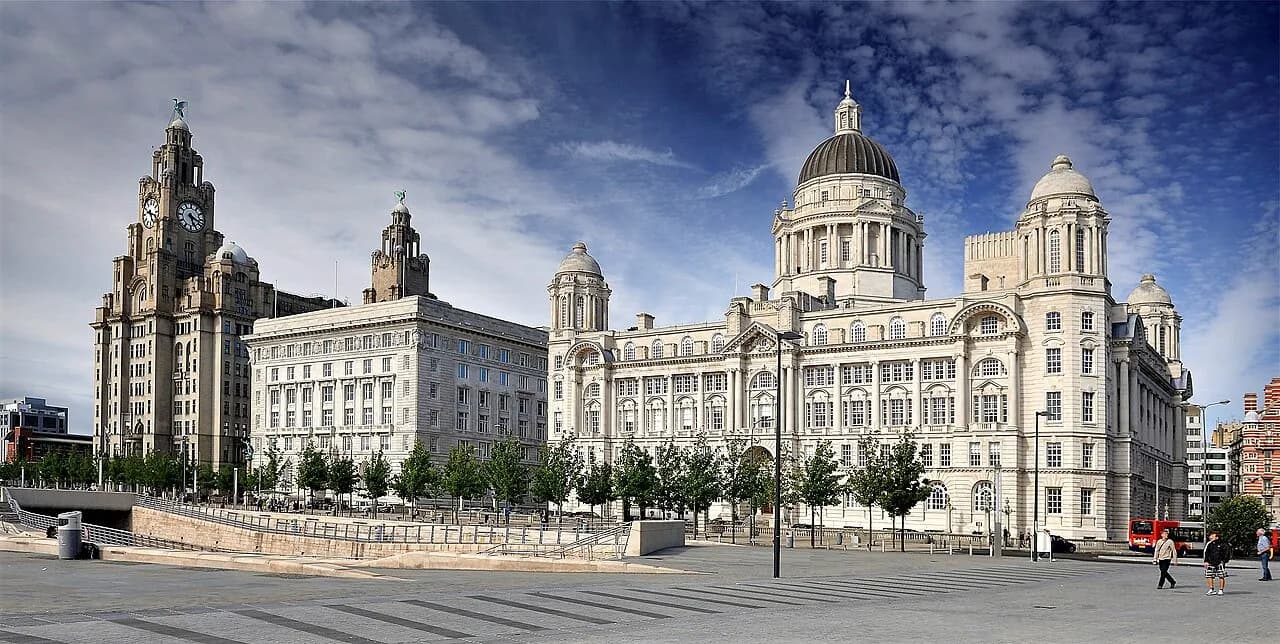 Liverpool architecture and local landmarks