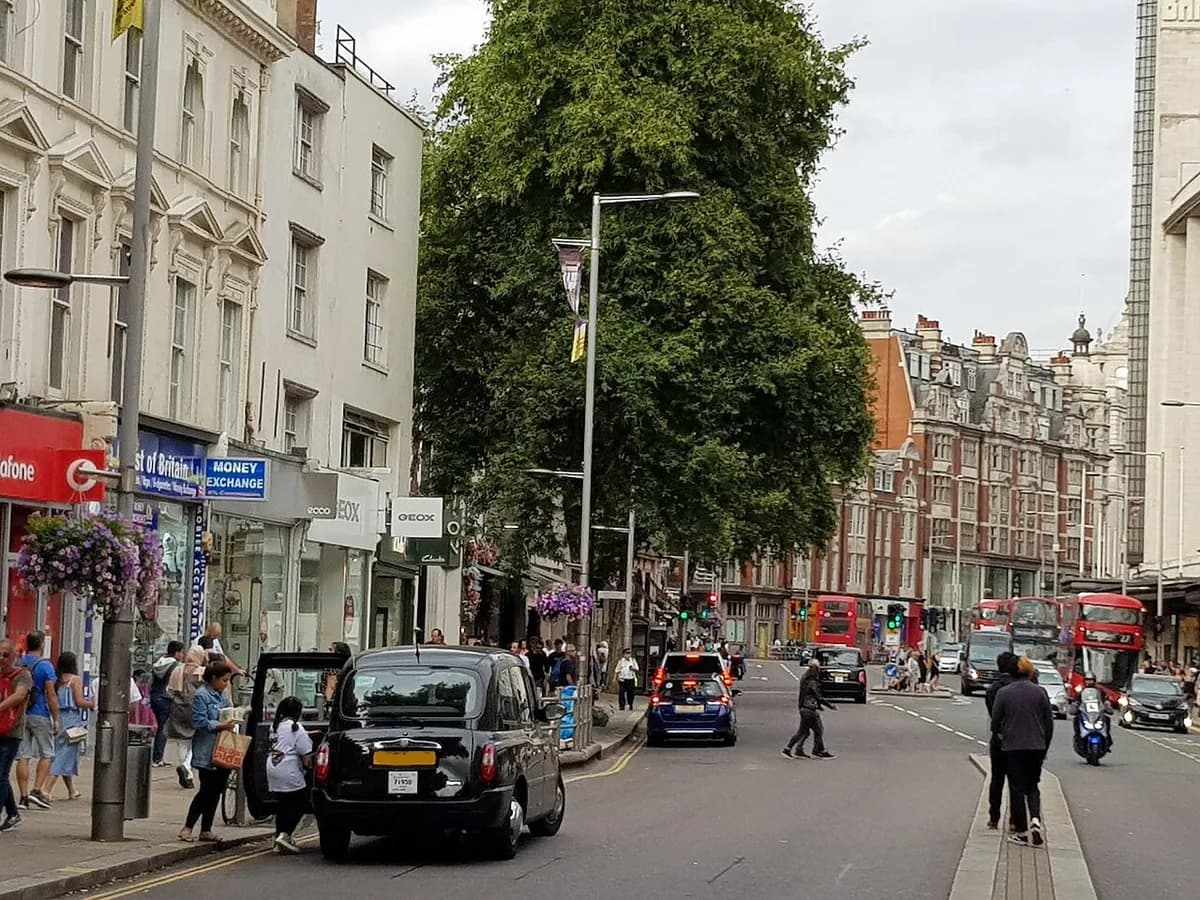 Kensington architecture and local landmarks