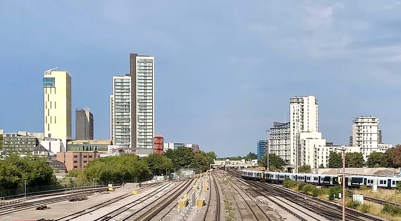 Woking architecture and local landmarks